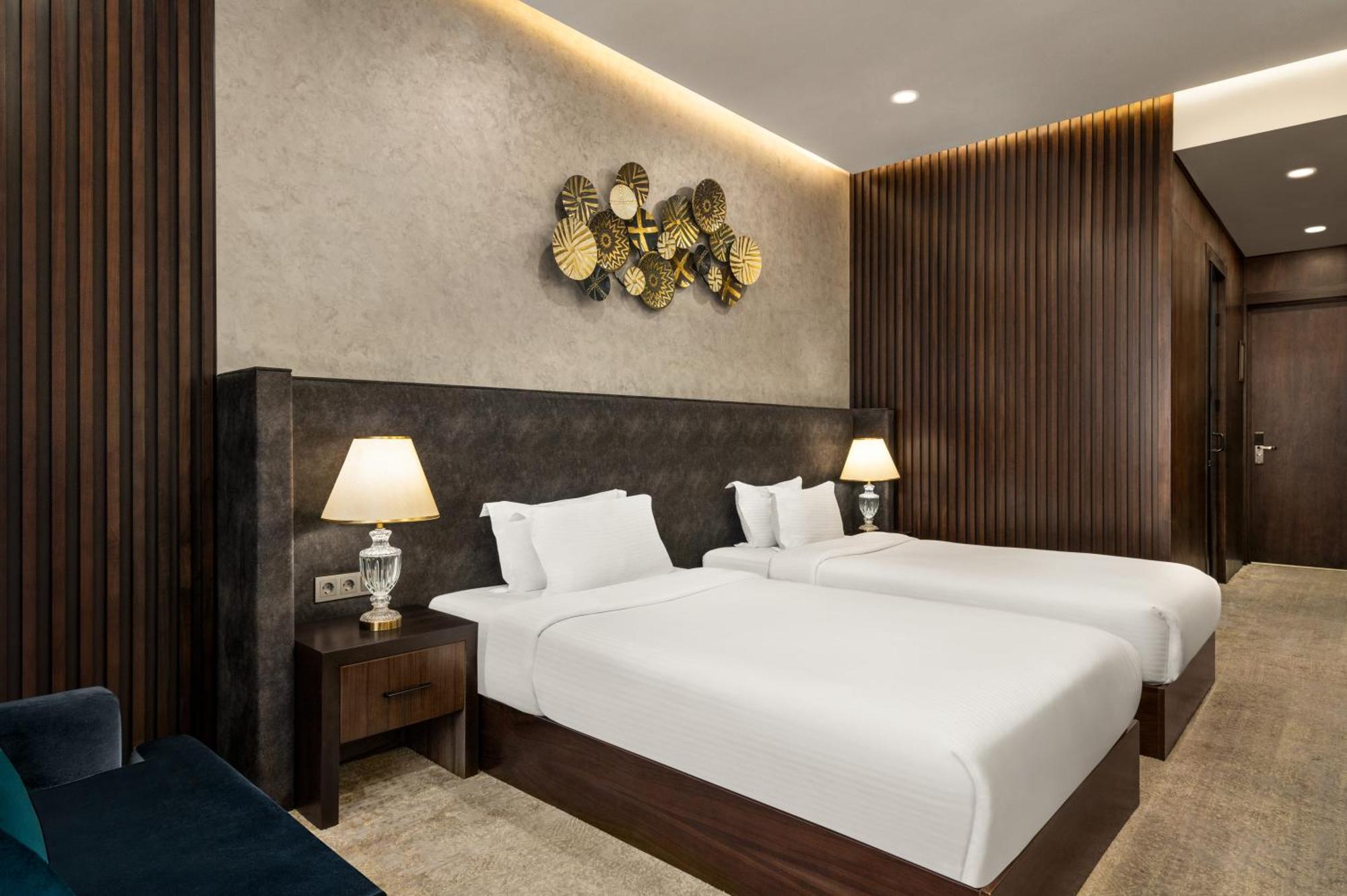 Hotel Wyndham Garden Taškent Exteriér fotografie