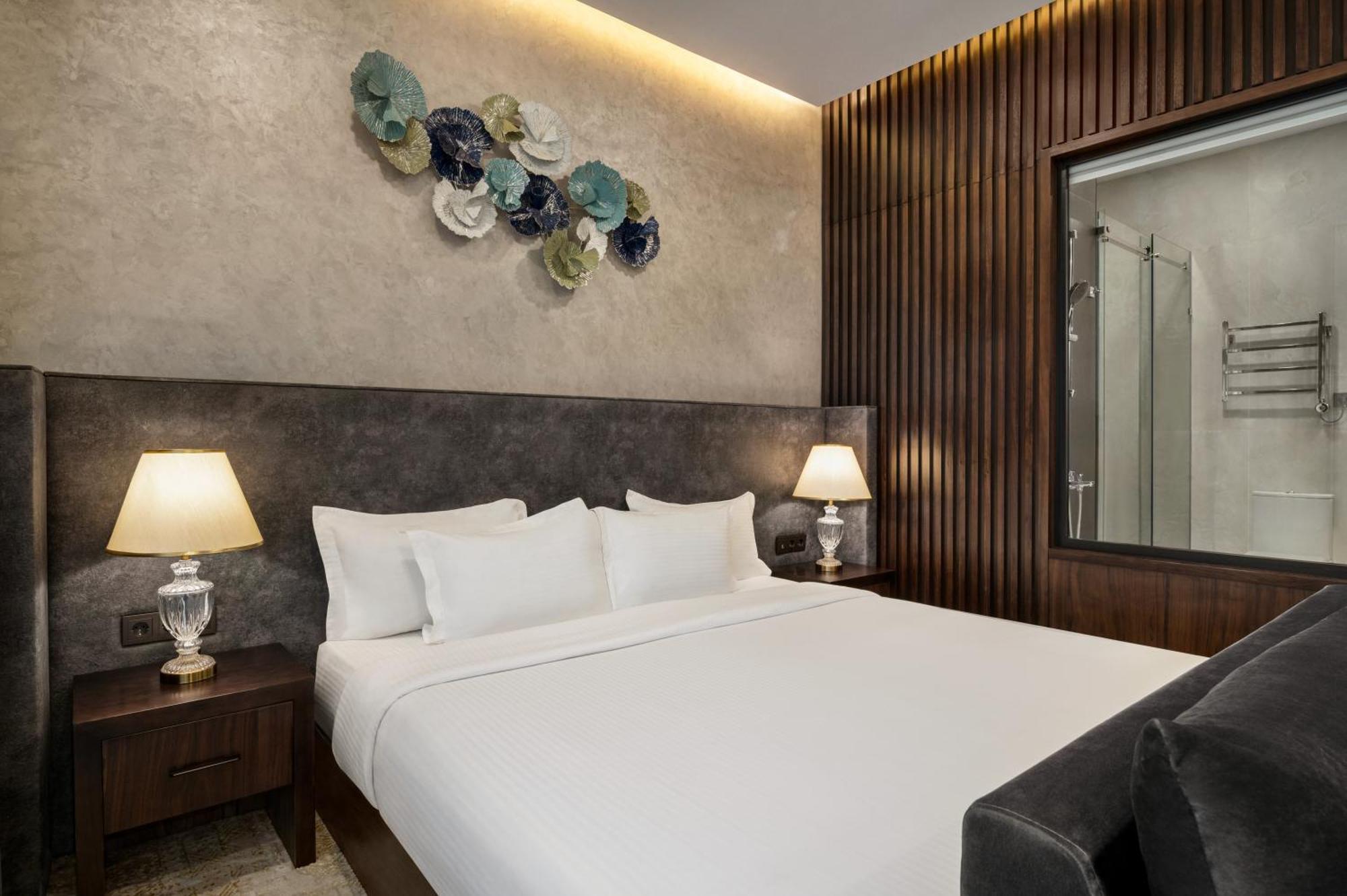 Hotel Wyndham Garden Taškent Exteriér fotografie